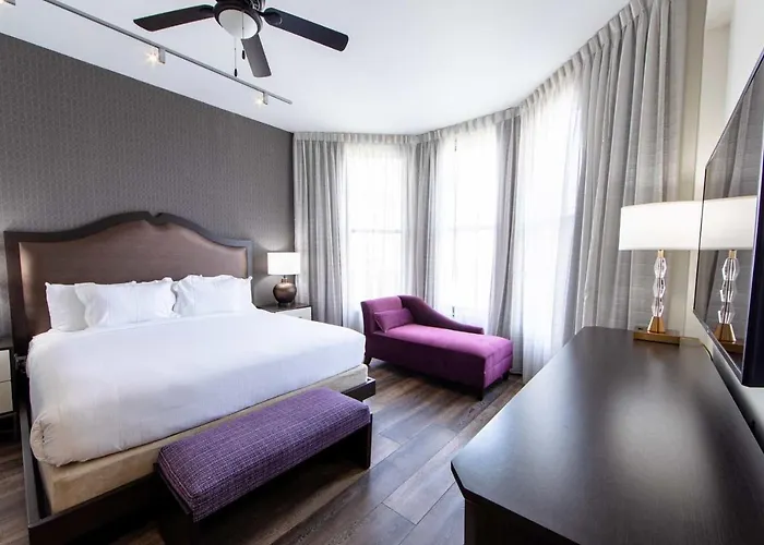 Holiday Inn Club Vacations New Orleans Resort